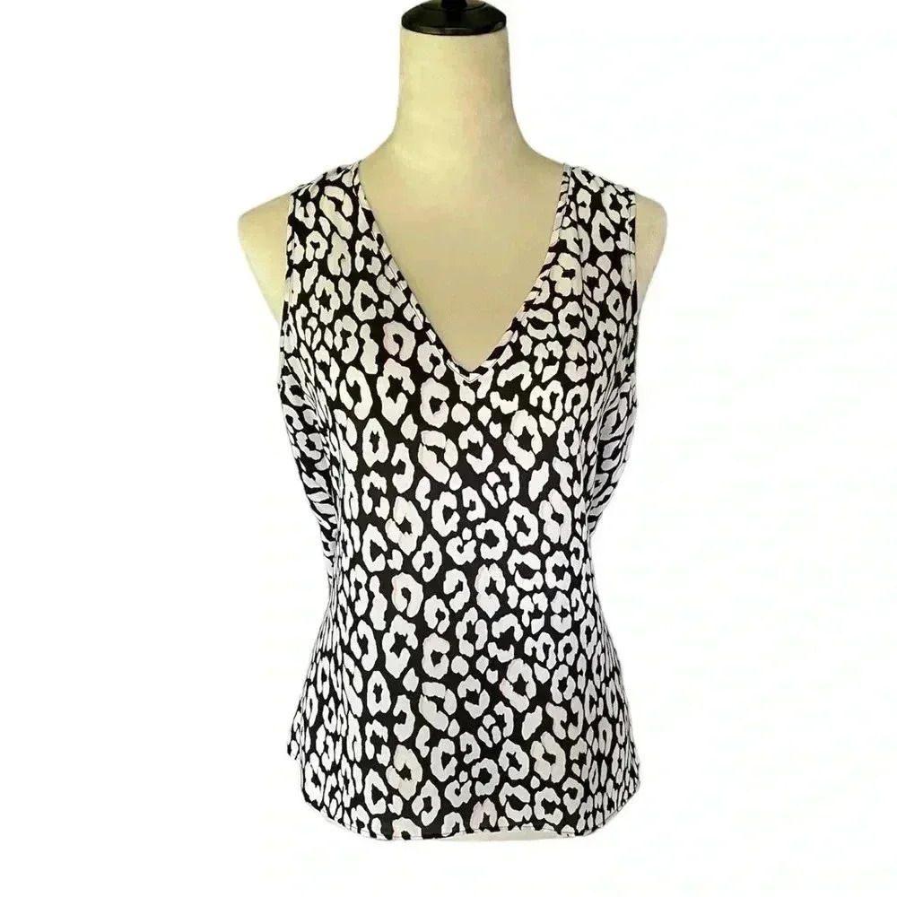 Express Women Sleeveless Animal‎ Print Top Size M